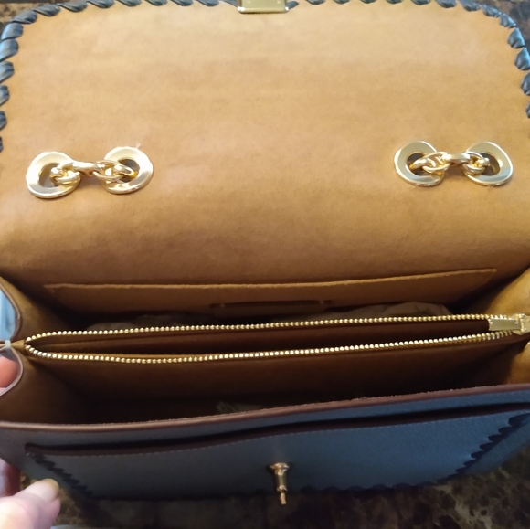 Coach cross body bag - Picture 9 of 10